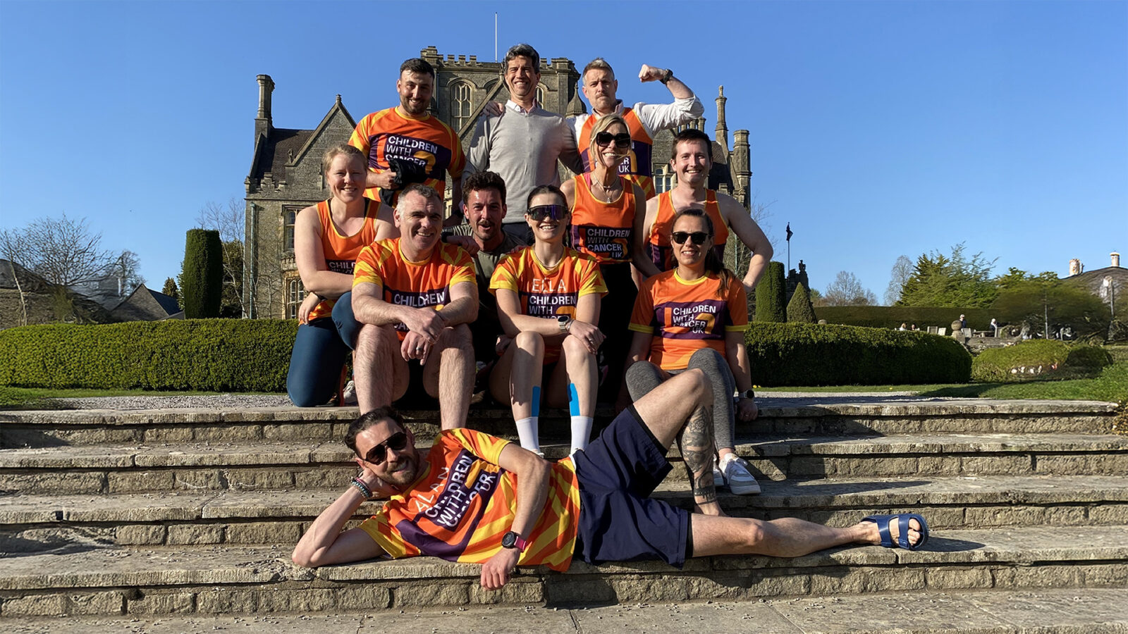 Global Challenge London Marathon runners outside Tortworth Court
